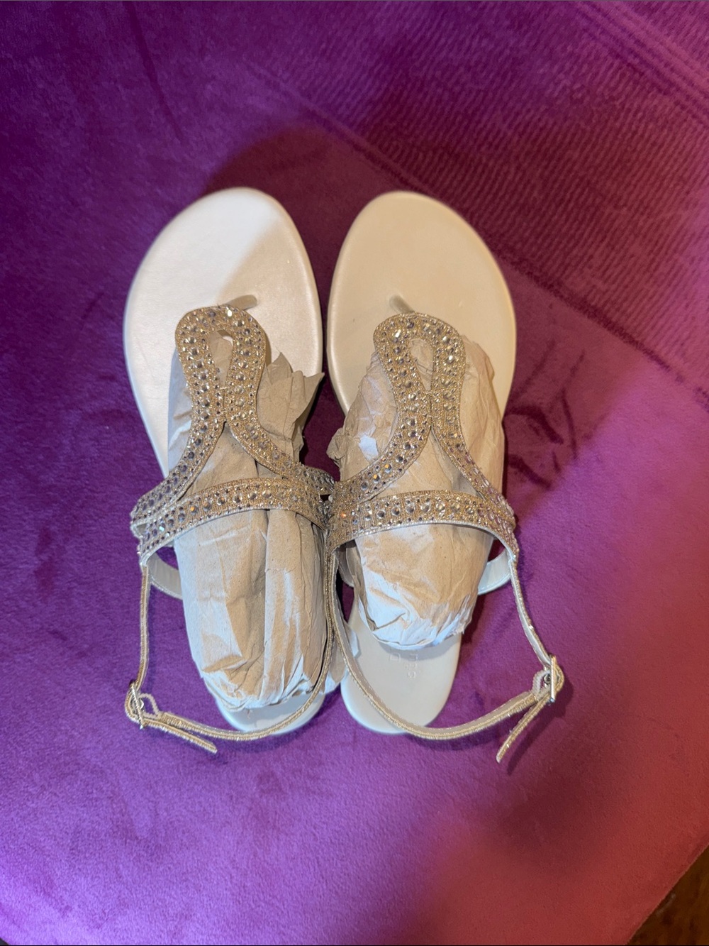 David’s Bridal DB Studio Rhinestone T-Strap Champagne Flat Sandals Ankle Strap 7 - Picture 5 of 12